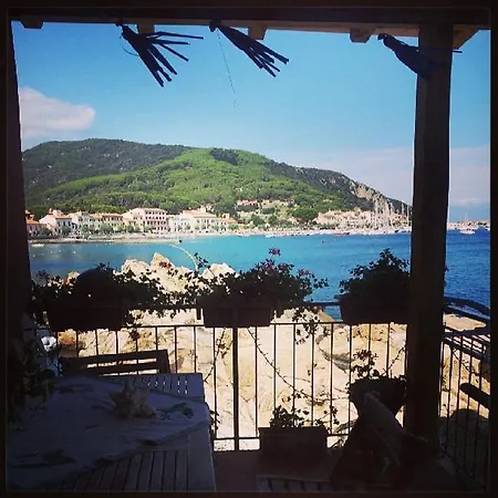 Villa La Casina Rossa à Marciana Marina  Extérieur photo