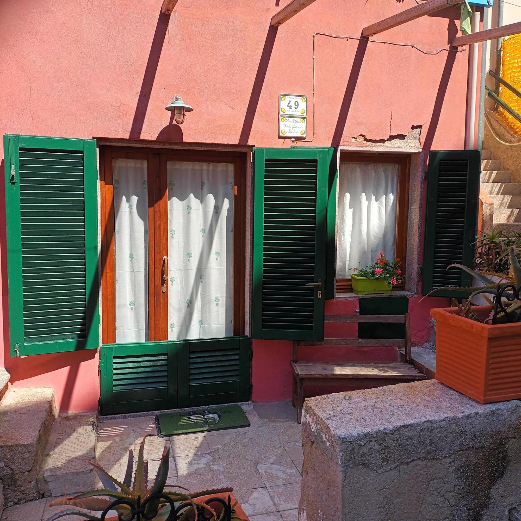 La Casina Rossa * Marciana Marina (Isola d'Elba)